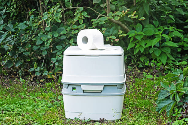 Best Portable toilet rental cost  in River Grove, IL